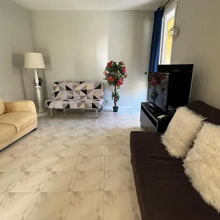 شقة Monaco Duplex, 8 Sleeps Bnbrickeys بوزولي