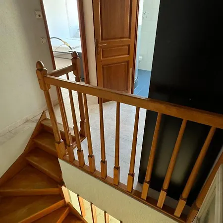 Monaco Duplex, 8 Sleeps Bnbrickeys Beausoleil