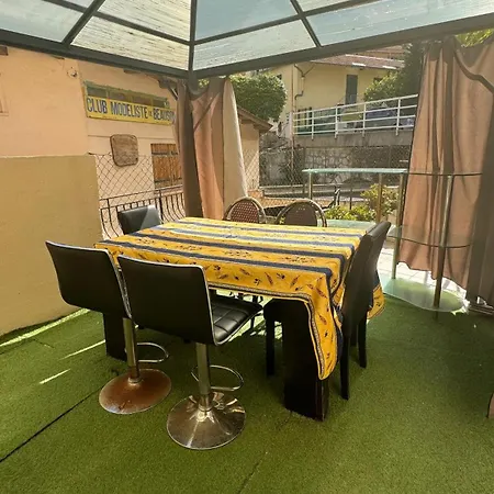 شقة Monaco Duplex, 8 Sleeps Bnbrickeys *